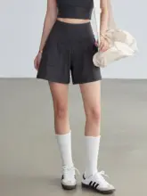 通気性の良いスポーツショートパンツ【女性用・フィット・ランニング・速乾・トレーニング用】（セットアップ対応）