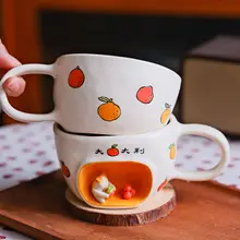可愛い猫デザインの陶製コーヒーカップ【ユニークなマグカップ・新年ギフト対応】