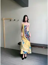 レトロな波模様プリントのレースアクセントワイドフィットリゾートドレス【Aライン・夏用】
