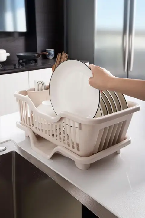 キッチン用プラスチック製洗い物ラック【単層・食器置き・水切り機能】