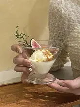 おしゃれなガラスアイスクリームカップ【底付き・デザート・ヨーグルト・プリン・ミルクシェイク・冷たい飲み物用】