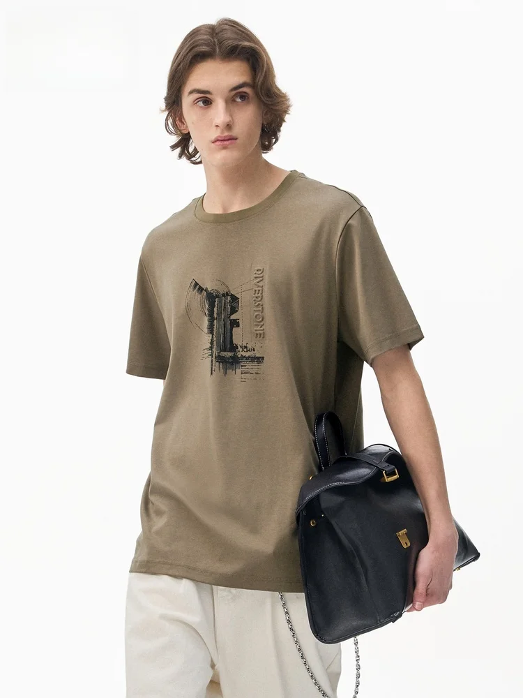メンズ プリントTシャツの選び方を徹底解説！厳選3選で通勤・デイリーに最適なスタイルを実現