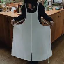 コットン製 ハイウエスト エプロン【スリットデザイン・キッチン用・カフェ・アート】