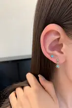 医療用チタン製 ダブルピアス イヤリング【青色・ファッショナブル・女性用】