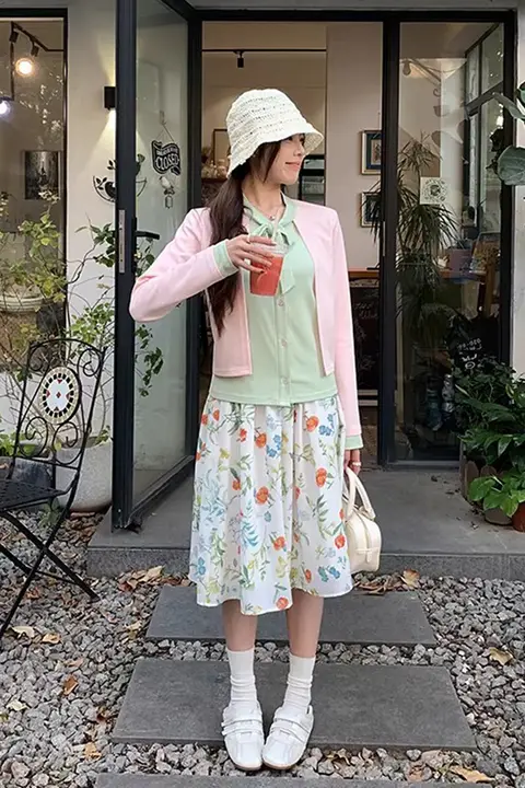 春にぴったりの軽やかな花柄シフォンハイウエストスカート【中丈・Aライン・グリーン】