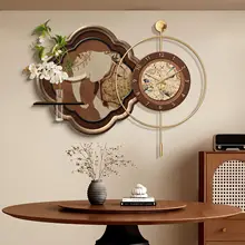 ヴィンテージスタイルのダイニング壁掛け時計【観葉植物・レトロデザイン】