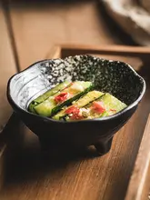 陶磁器製 小さめの和風小皿【調味料用・レトロデザイン】