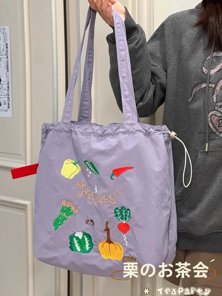 cafe kitsune トートバッグ：日韓風カワイイデザインと大容量が特徴の学生向けトートバッグ