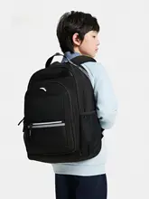 軽量の背中を守る子供用リュックサック【大容量・男女兼用・二重肩ひも】
