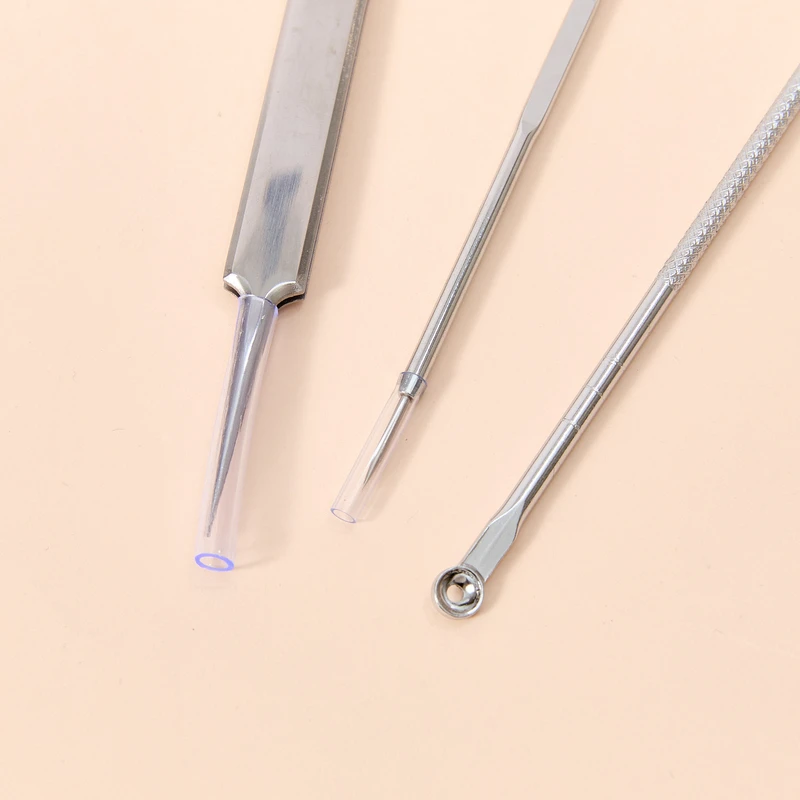 derma roller は本当に効果的なのか？肌荒れやニキビに効く実際の使い方を解説