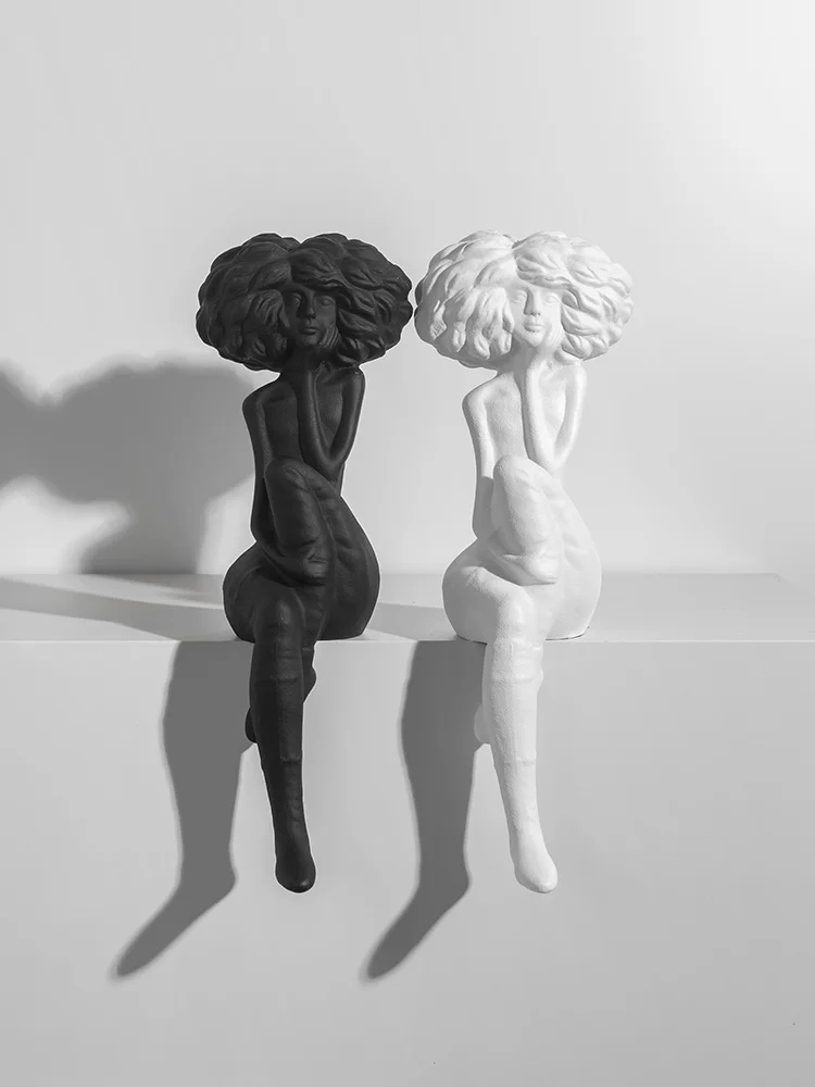 かっこいいレジン作品を選ぶには？モダンな雰囲気と日常の距離を詰める1つのアイテム