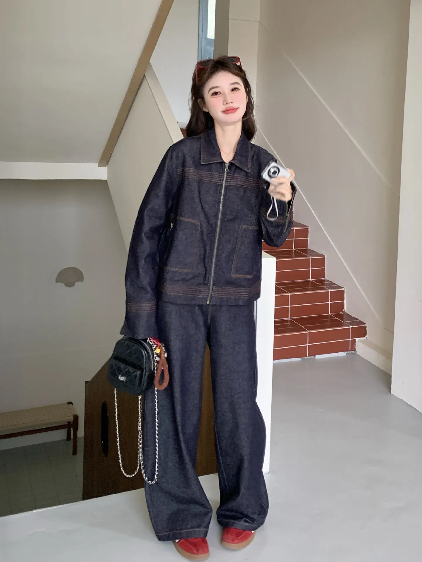 40代の女性にぴったりなカジュアルデニムコーデは、これで解決！