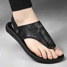 真皮製 男性用ビーチサンダル【防滑・ハ型デザイン・快適】