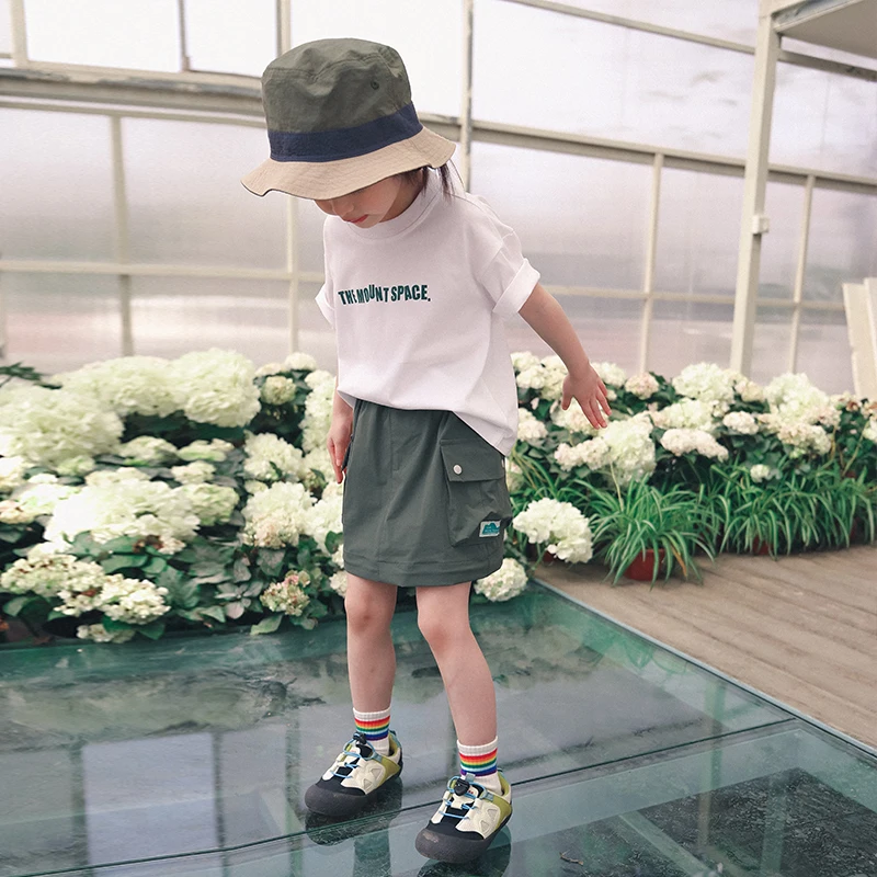 アウトドア系の子供向けセットアップは、山系デザインが一番？
