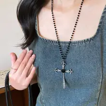 ゴシックデザインのクロスネックレス【コルセット風・女性用・チョーカー】