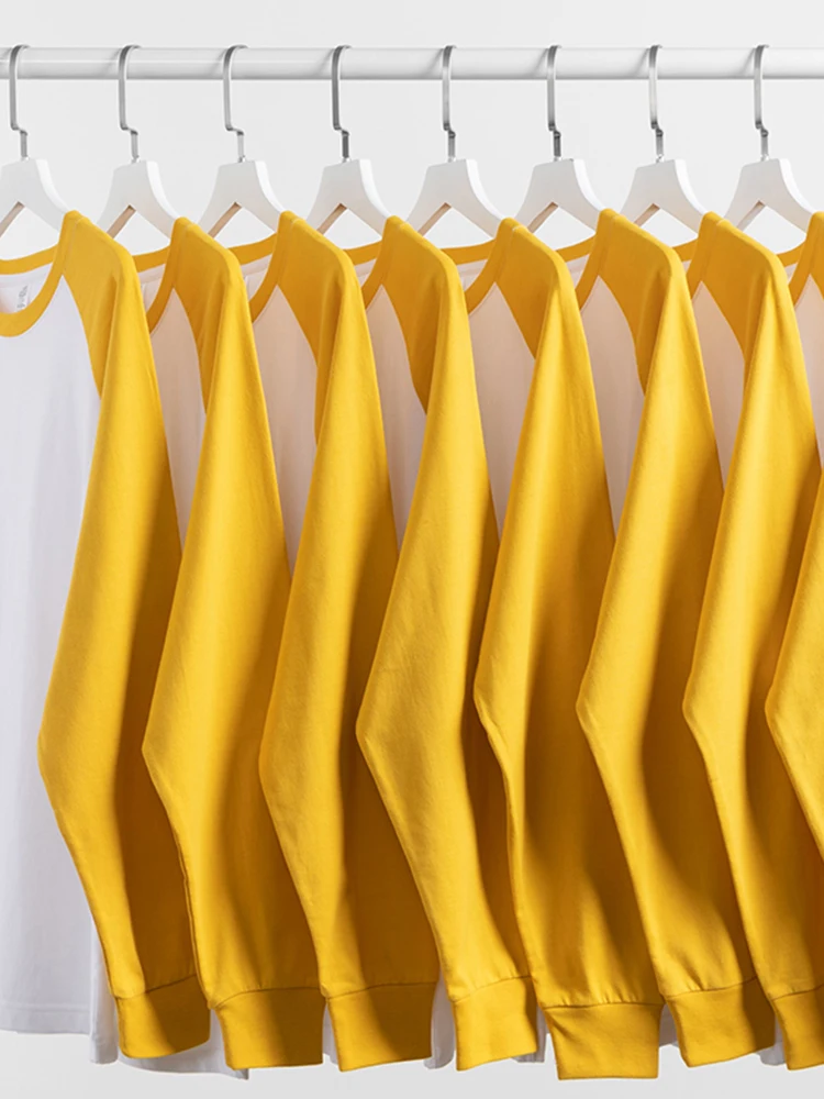 柔らかな着心地の長袖Tシャツ：コットン100%で春に最適なゆったりデザイン