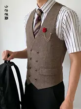 ダブルボタンデザインのメンズノースリーブベスト【シンプル・クラシックスタイル】