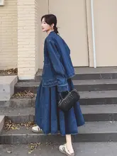 おしゃれなデニムジャケットとスカートのコーディネート【春夏用・女性・カジュアル】（セットアップ対応）