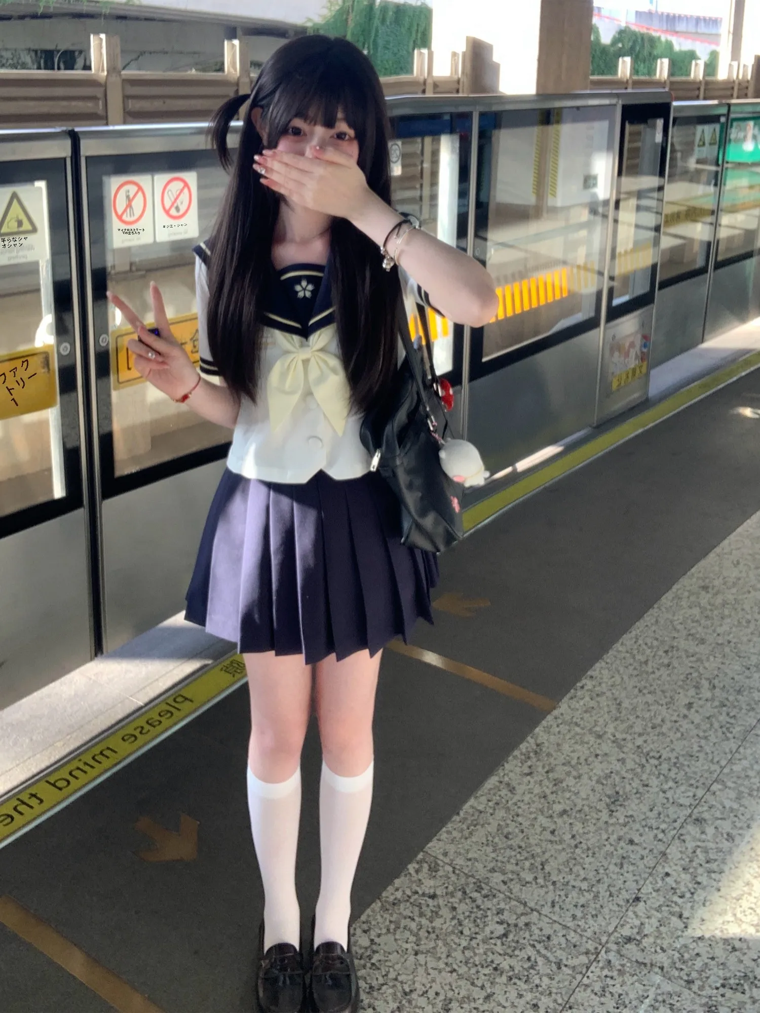 19度から25度まで対応する大学生・高校生の「水兵服」は、どんなスタイルがおすすめ？