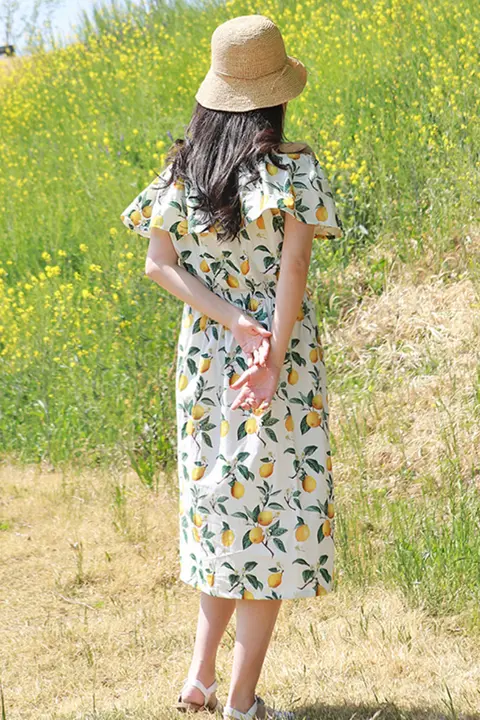 水彩レモン柄の純綿生地【手作りドール服用・平織り】