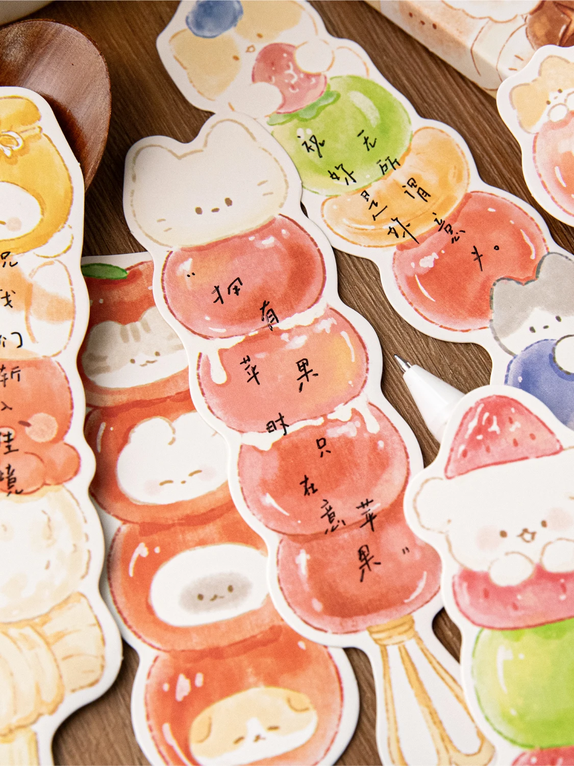 可愛い動物デザインの手描きブックマーク：小学生向けクリエイティブ文具の実用性と教育的価値