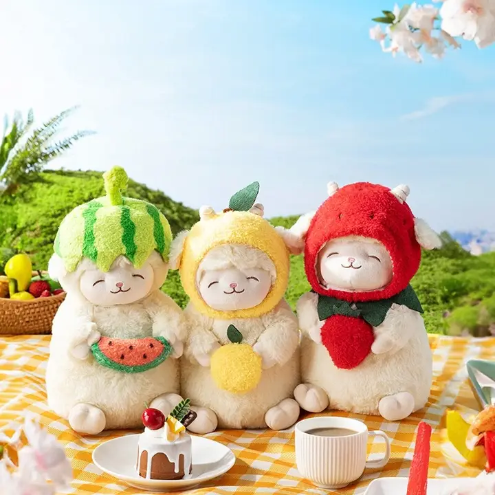 MINISO 子羊のぬいぐるみ スタンドタイプ スイカ レモン イチゴ もこもこ プレゼント キッズ ボーイズ ガールズ「MINISO」