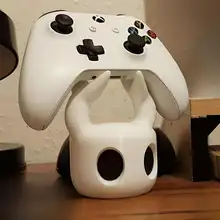 ホロウナイト ゲームコントローラースタンド 3Dプリント PS5 Xbox グッズ 卓上 ディスプレイ 収納 インテリア 置物