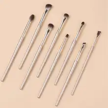 初心者向け アイシャドウブラシセット【柔らかい毛先・多用途・化粧ブラシポーチ付き】（セットアップ対応）