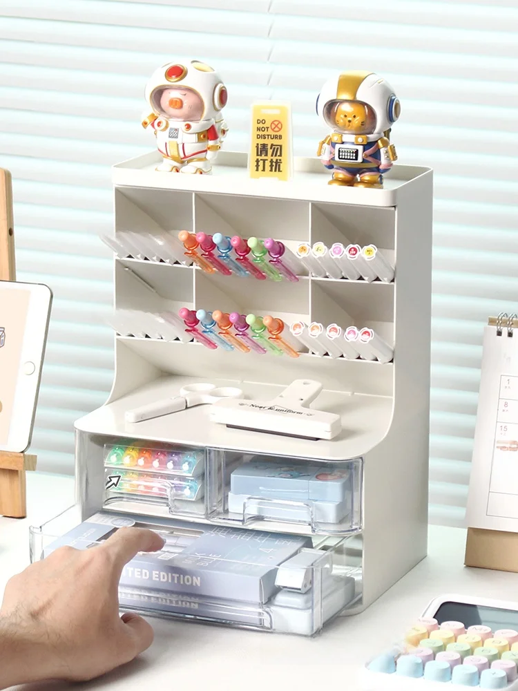 100均ペンケースは本当に学生に適しているのか？ニ家が提供する斜め収納ペン立てが答えを教えてくれる