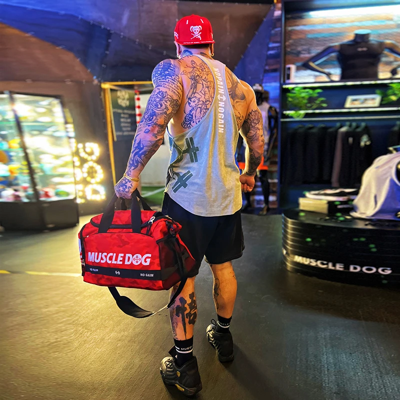 MUSCLE DOG ミラクルキャンバスバッグ：キャリーオンバッグとしての実用性と収納性能