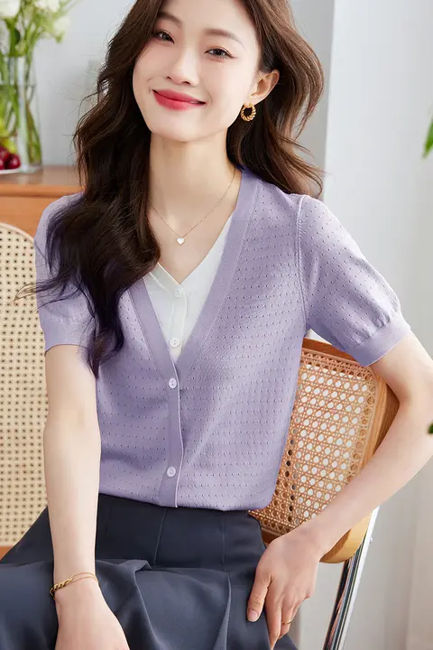 涼感素材のVネックニットトップス【短袖・ゆったりシルエット・カジュアル】（セットアップ対応）