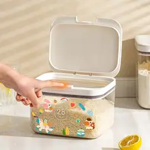 食品級密閉保存容器【米用・耐久性・プラスチック製】