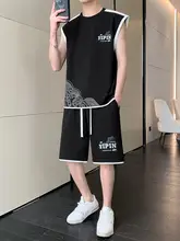 夏用 ノンスリーブドライシャツとショートパンツのスポーツウェア（セットアップ対応）