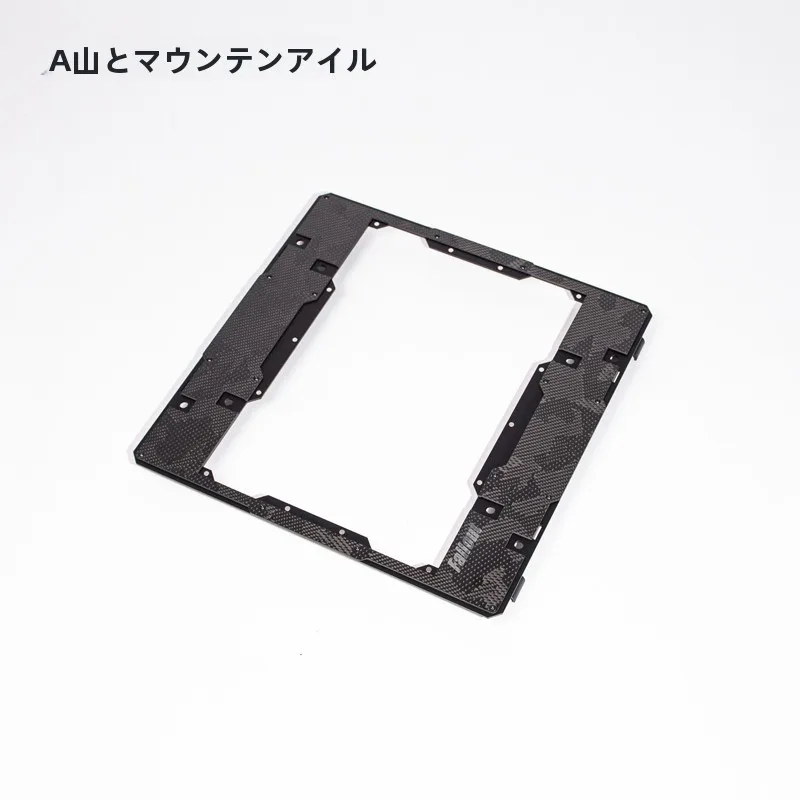アウトドアプロダクトを選ぶときに迷うなら、この1つのデスクが解決する？