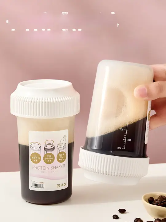 デザイン性の高い携帯用振動カップ【フタ付き・朝食豆乳やコーヒーに最適】