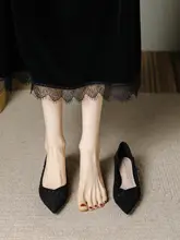ブラックポインテッドトゥパンプス【ヒール付き・シンプルデザイン・通勤用】