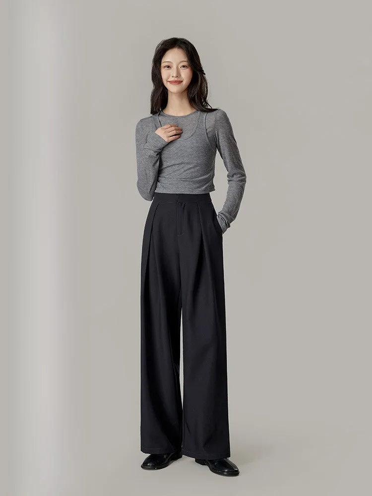 カーゴパンツ メンズ コーデの選び方｜ストレートデニムが通勤に最適な理由を徹底解説