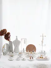 白色ジュエリー収納ラック【耳飾り・ネックレス用・ディスプレイ用・クリスマス向け】（セットアップ対応）