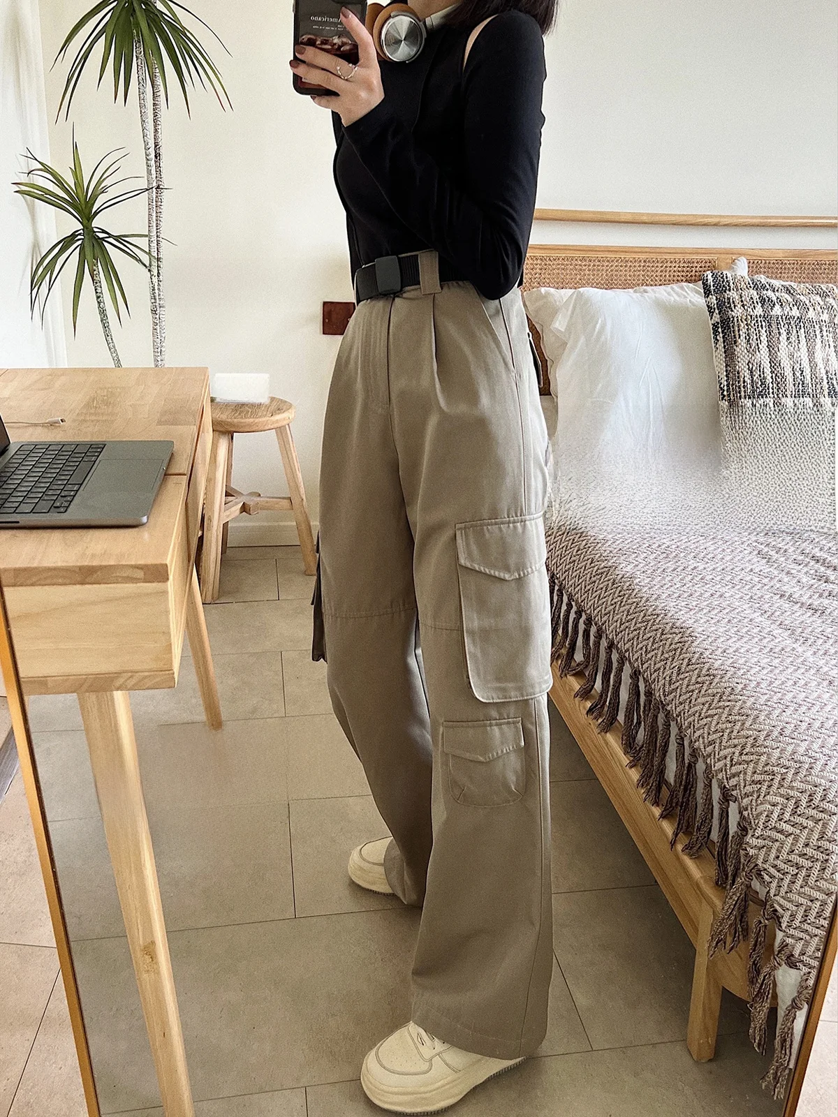 カーゴパンツ コーデ レディース 失敗しない選び方とスタイリングの完全ガイド