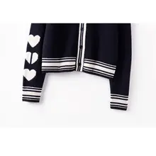 極上の柔らかさのダークブルー ハート模様Vネックカーディガン＆ワイドパンツ【カシミヤ製・セットアップ対応】