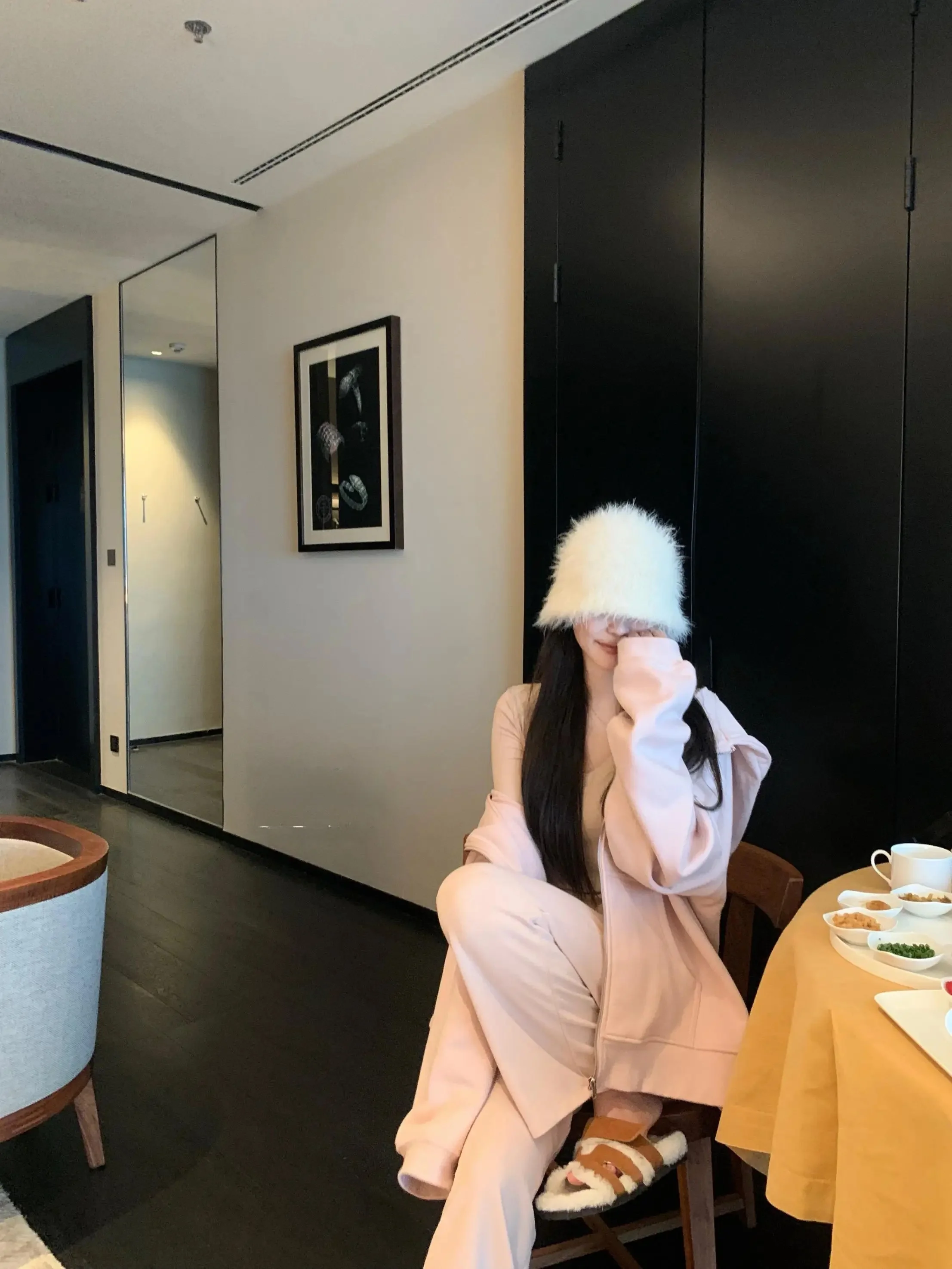 極上の柔らかさを実現するストレートパンツ：お尻 パンツ おすすめのカジュアルスタイル