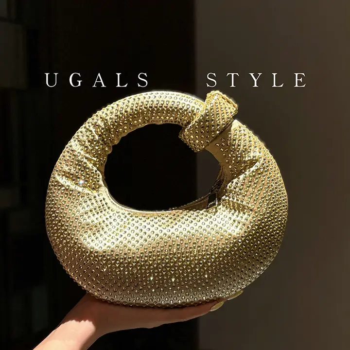 ハンドバッグ 餃子型 ラインストーン クラウド型 フレンチ風 フェミニン パーティー きれいめ 着回し 「UGALS」