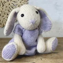 クローイ小兎のDIY編み物キット【紫色スカート・素材パック】