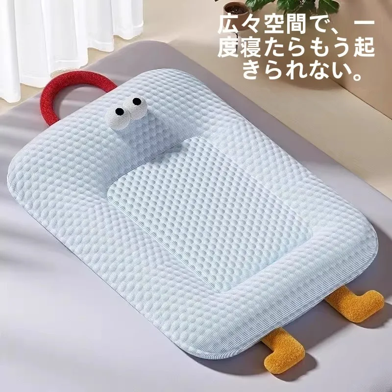夏用小型犬用クールドッグベッド：通気性と洗濯可能が実用性を支える
