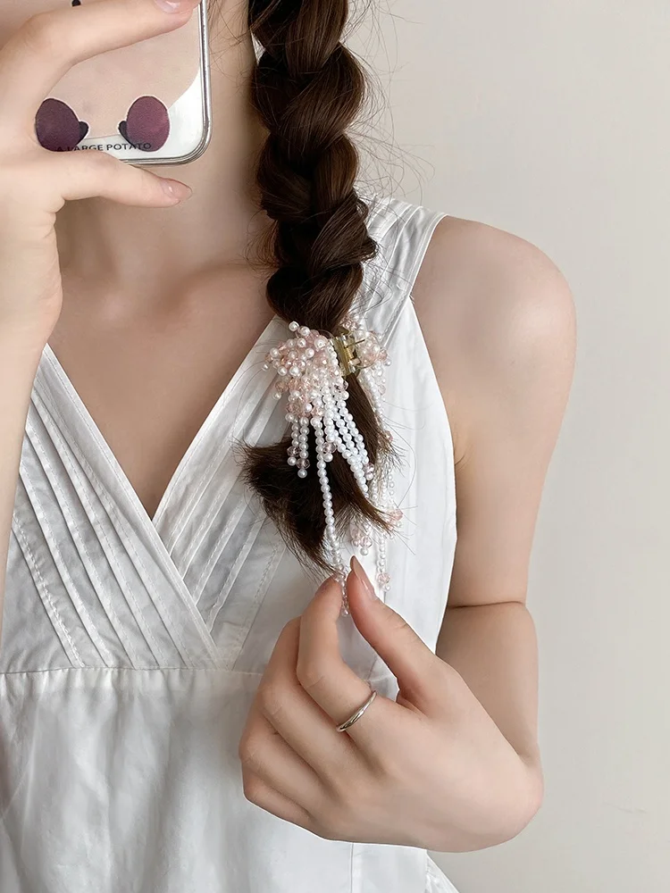 布髪飾りの種類と使い方：パール付きフリンジハーフアップヘアクリップの実用性解析