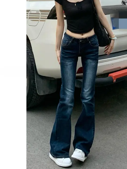 レトロデザインの深藍色デニムパンツ【スリムフィット・ストレッチ・フレア】（セットアップ対応）