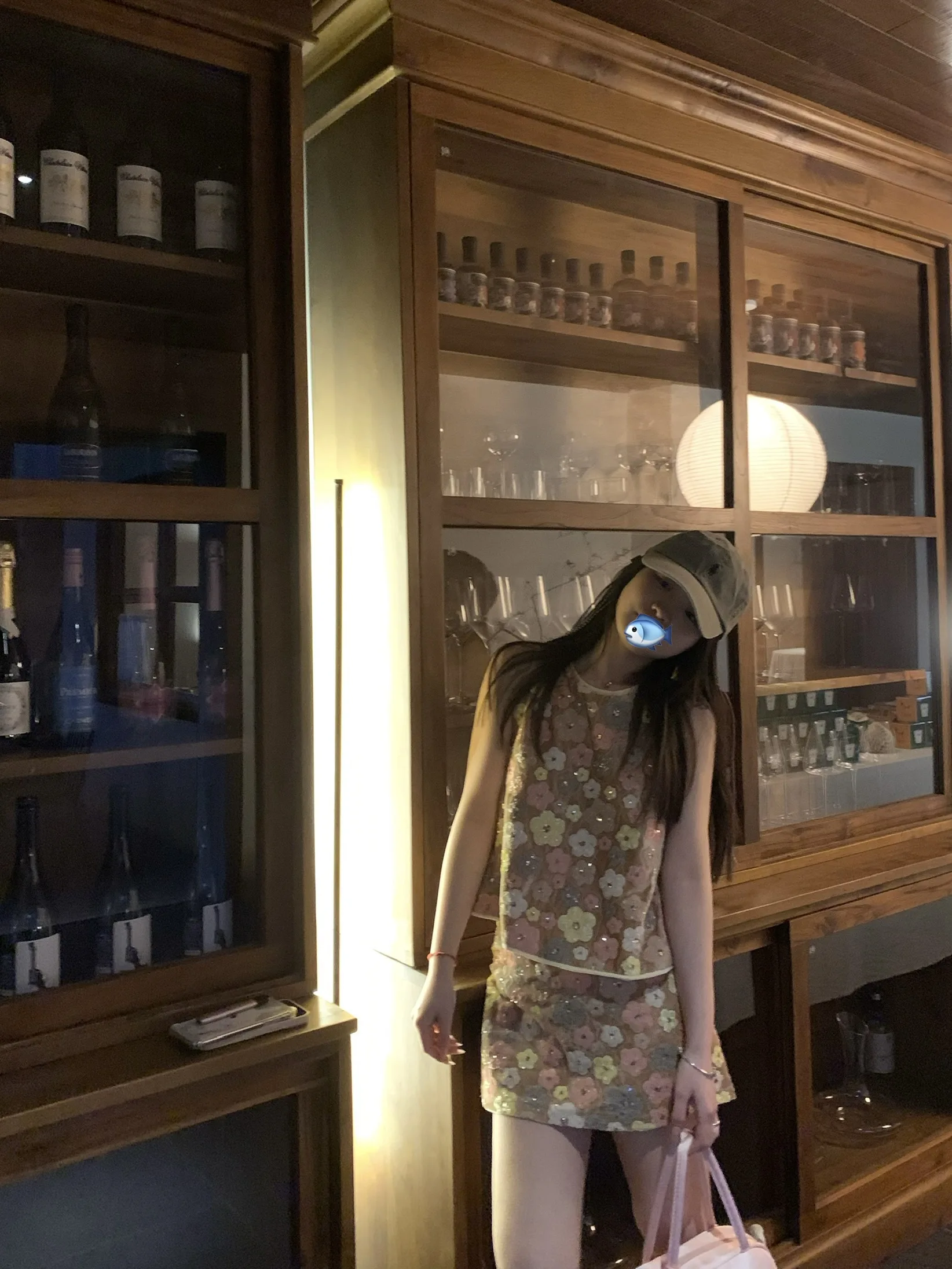 清楚系ファッションは、本当に「シンプル」なのか？その本質をこの1着で解き明かす