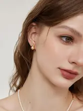 ミニパールピアス【天然素材・デザイン性のあるシンプルスタイル・通勤用】