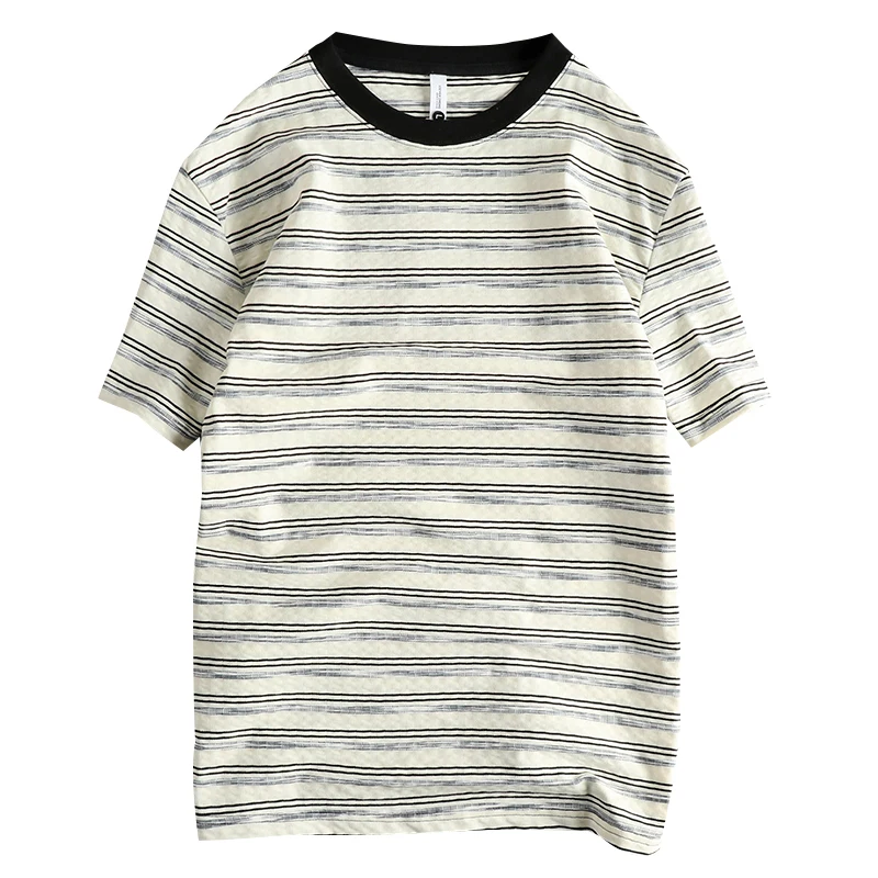 ストライプ柄 メンズTシャツはどう選ぶ？通勤からレジャーまで使える本当の使い方を解説