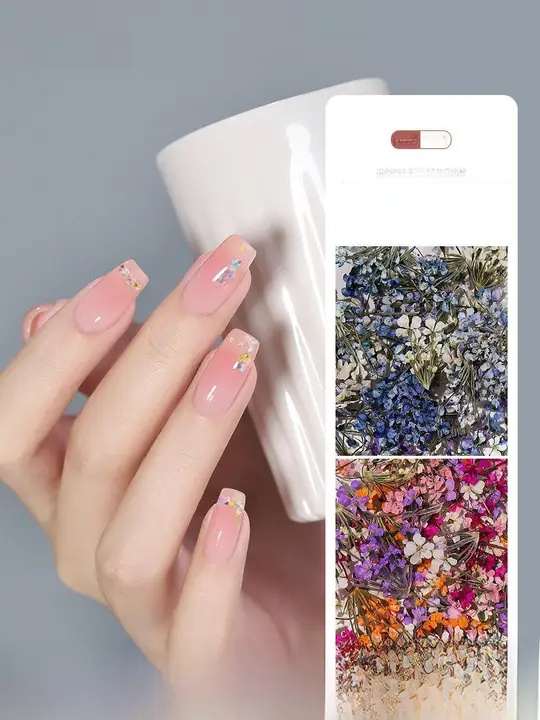 小清新デザインのドライフラワーとカラーペタルネイルデコレーション【DIY用ネイルアクセサリー】